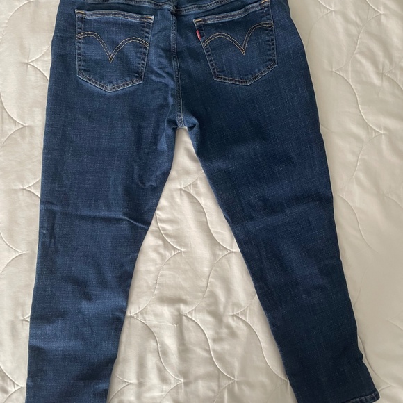 LEVI'S Women's 6 PAIRS!  LOT sizes 30, 31, 32 - Picture 11 of 16